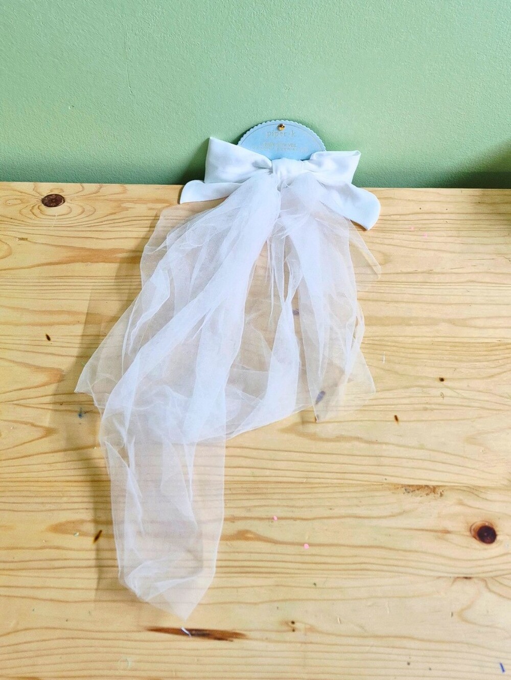 Bridal Hair Bow With Veil